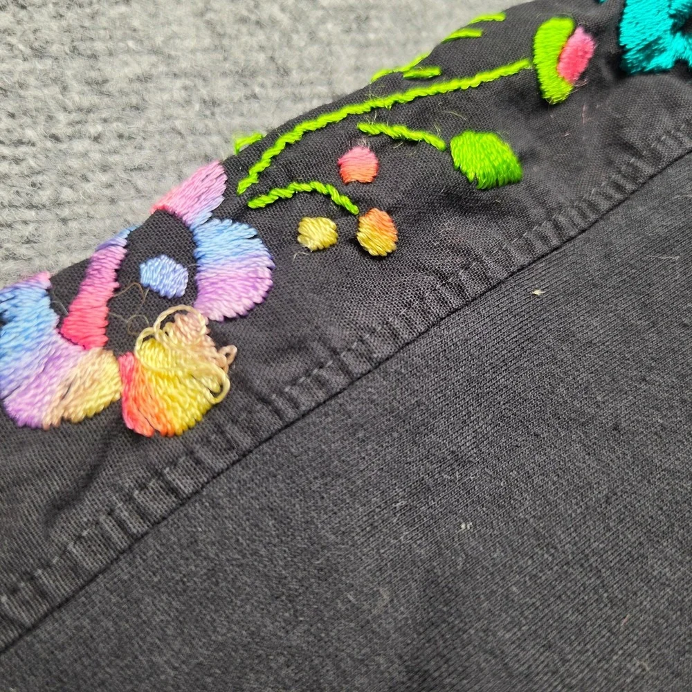 Hand Embroidered Mexican Floral Black Pullover Hoodie Size Medium Boho Cottageco